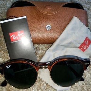 Ray Ban Ladies Clubround Sunglasses